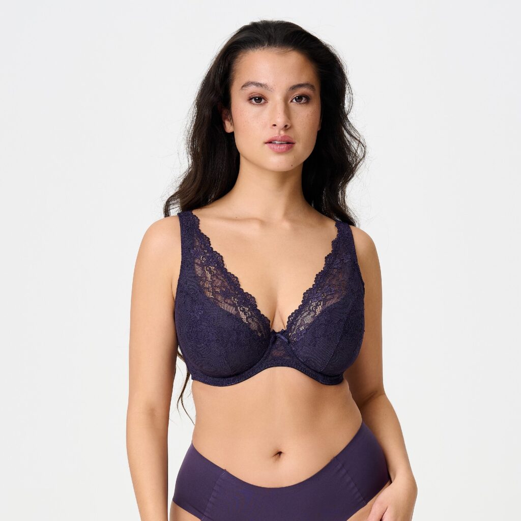1400-6-Y26 DAILY Triangel plunge BH