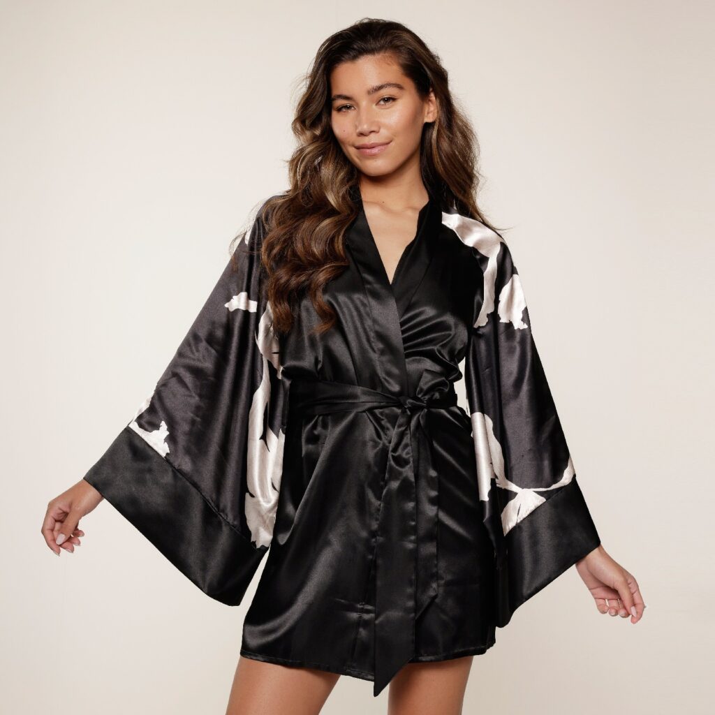 1744KM Kimono