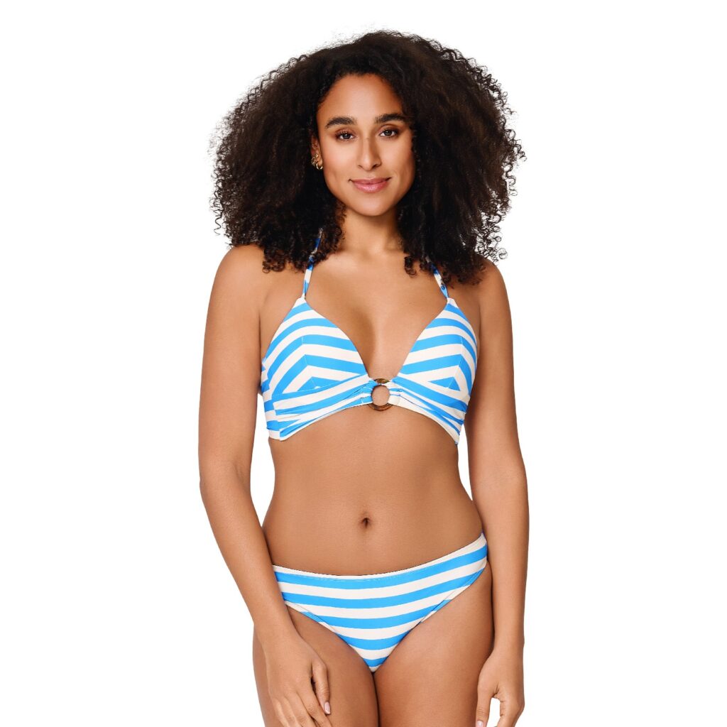 8218 Triangel voorgevormd bikini set