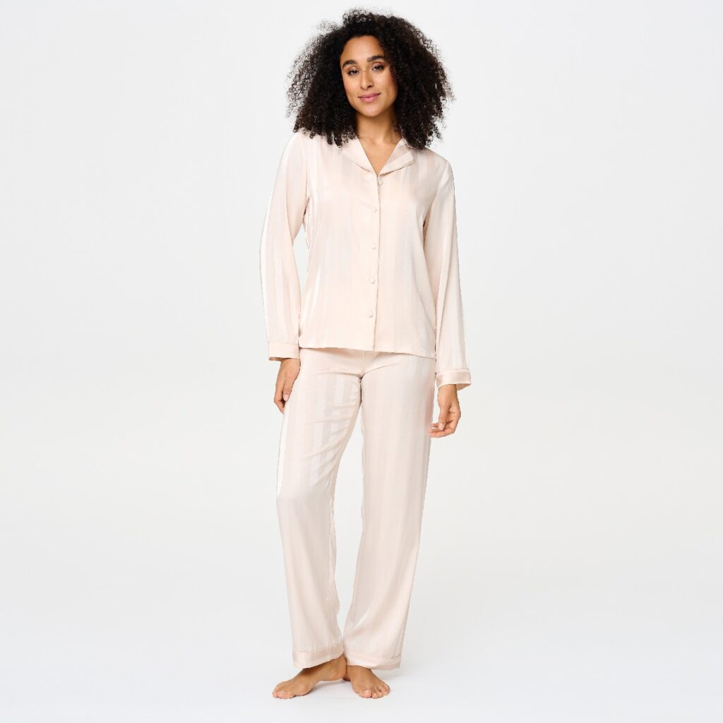 8633 Pyjama set